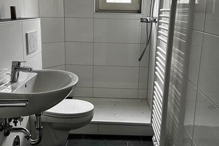 2 Zimmer Wohnung ab Sofort !! zimmer