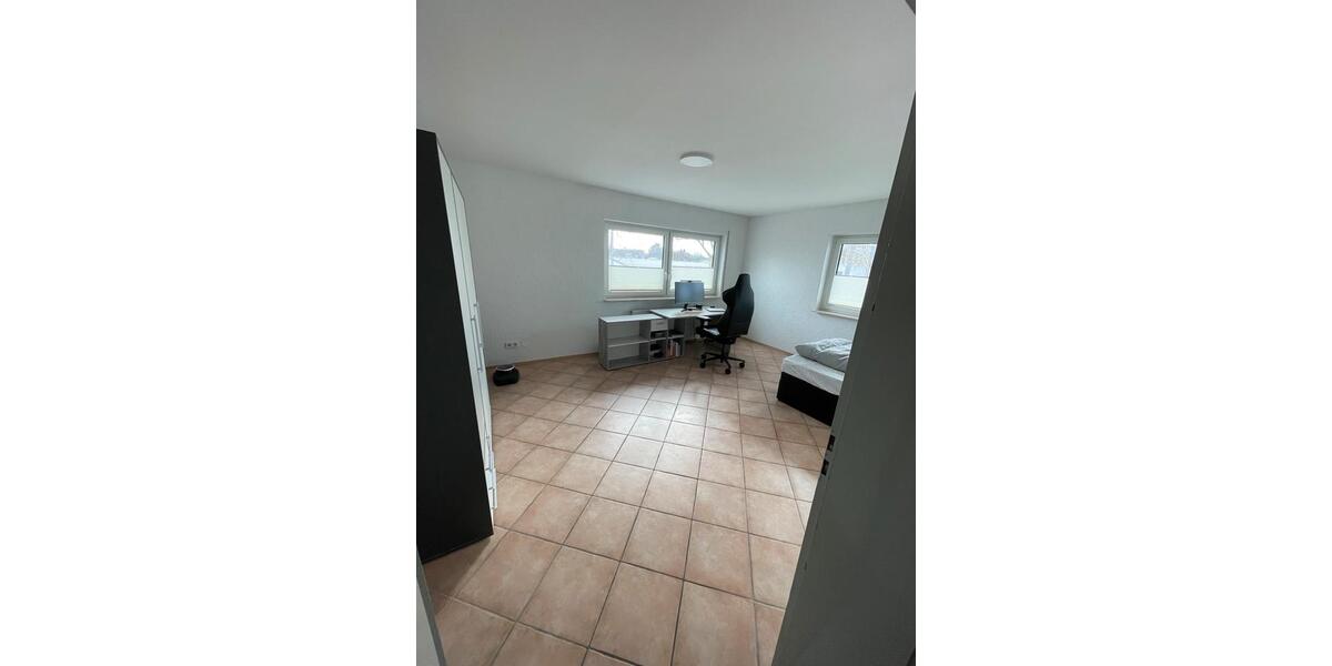Wohnen auf Zeit Edingen-Neckarhausen Neu-Edingen - 1 Zimmer, 18 m&sup2;, 430&euro; | Angebot:26359841