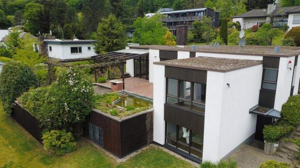 Einfamilienhaus Glashütten - 9 Zimmer, 306 m&sup2;, 3.100&euro; | Angebot:26562046
