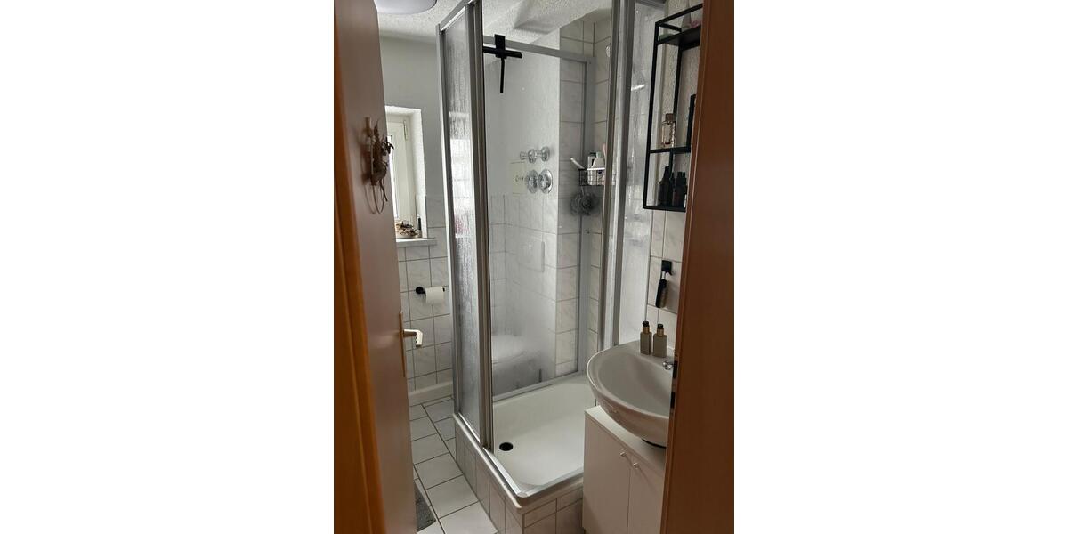 Dachgeschoßwohnung Tribsees - 2 Zimmer, 33 m&sup2;, 215&euro; | Angebot:24866720