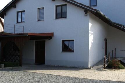 Moderne einzugsbereite 3-Zimmer Wohnung in Mötzing zu vermieten 3 zimmer