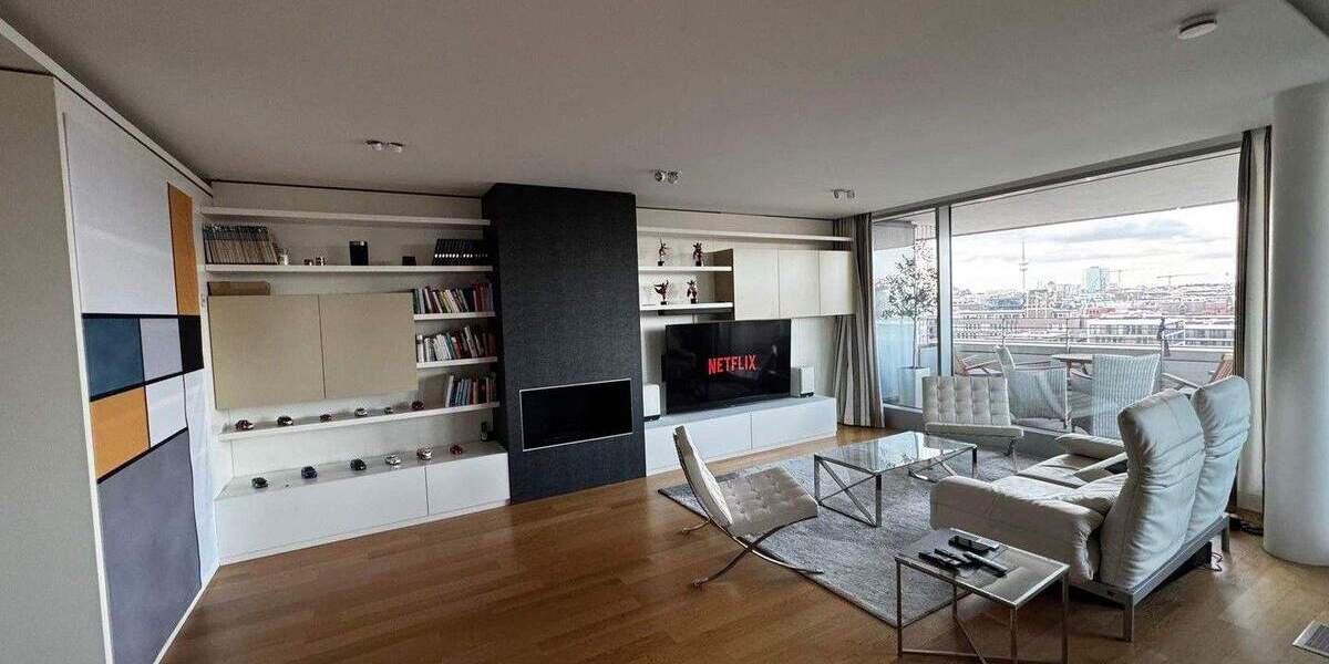 Etagenwohnung Hamburg HafenCity - 2 Zimmer, 133 m&sup2;, 2.500&euro; | Angebot:25693978