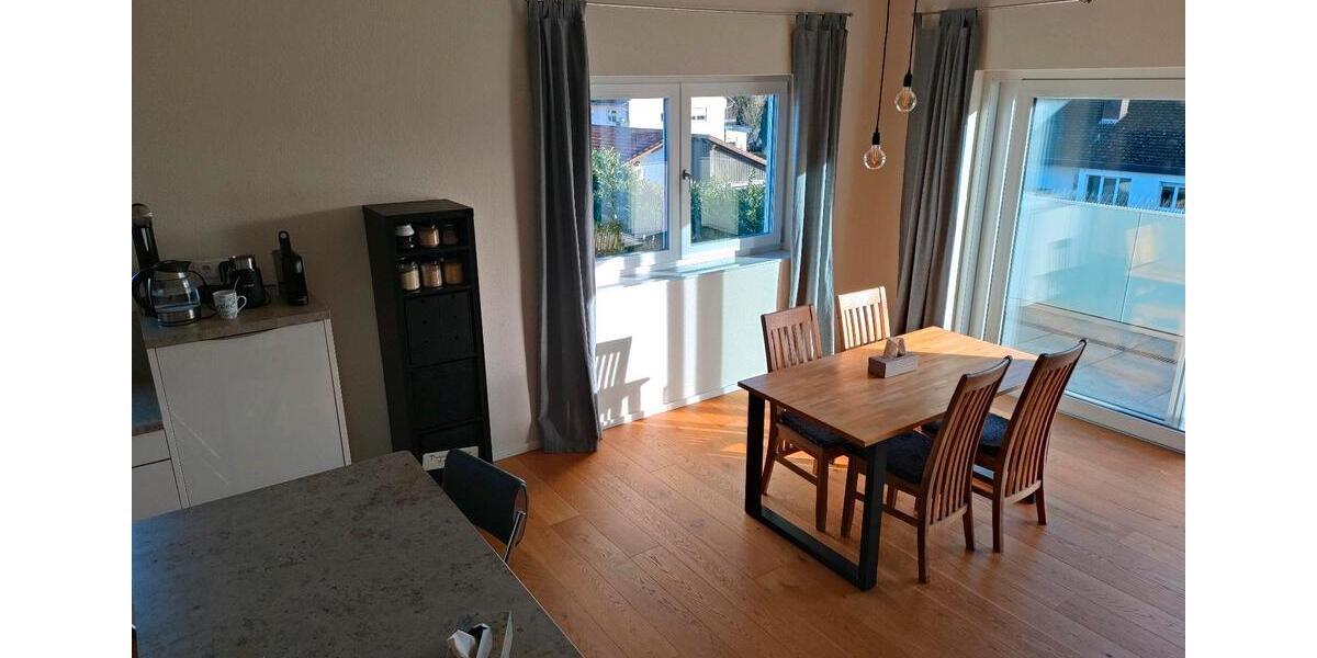 Dachgeschoßwohnung Essingen - 2 Zimmer, 92 m&sup2;, 1.400&euro; | Angebot:24964475