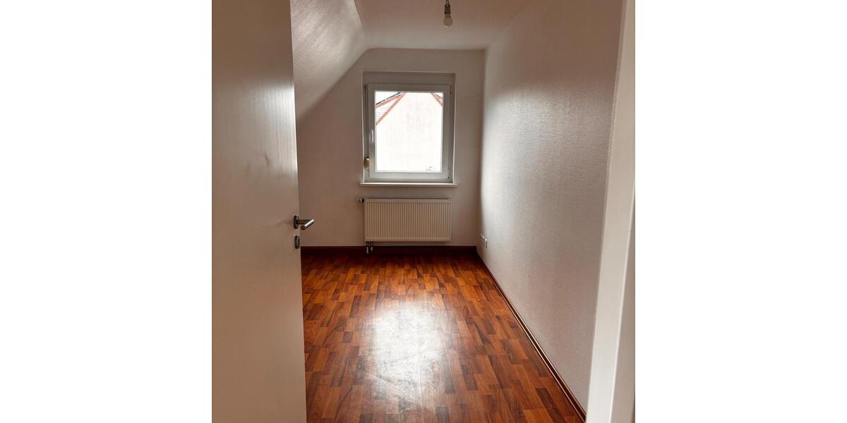 Etagenwohnung Oldenburg Bürgeresch - 3 Zimmer, 93 m&sup2;, 1.050&euro; | Angebot:26376834