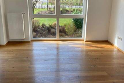 Wohnung Deggendorf - 3 Zimmer, 99 m&sup2;, 950&euro; | Angebot:25690409