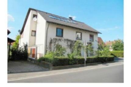 Wohnung Kolitzheim - 1 Zimmer, 35 m&sup2;, 450&euro; | Angebot:25239535