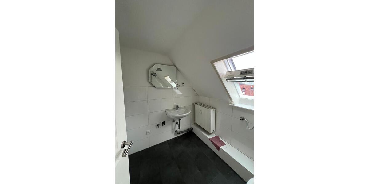 Dachgeschoßwohnung Rendsburg - 4 Zimmer, 76 m&sup2;, 898&euro; | Angebot:25368896