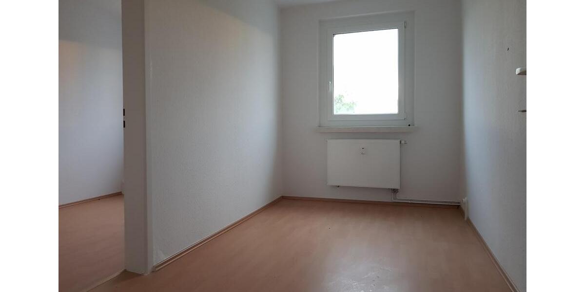 Etagenwohnung Hettstedt - 5 Zimmer, 82 m&sup2;, 369&euro; | Angebot:23407777