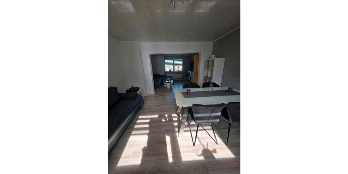 Etagenwohnung Püttlingen - 2 Zimmer, 85 m&sup2;, 650&euro; | Angebot:26132647
