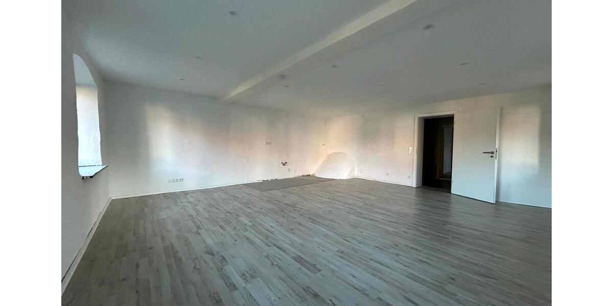 Erdgeschoßwohnung Nennslingen - 2 Zimmer, 80 m&sup2;, 700&euro; | Angebot:24526682