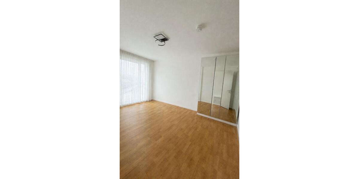 Etagenwohnung Schönefeld - 2 Zimmer, 56 m&sup2;, 1.299&euro; | Angebot:26042889