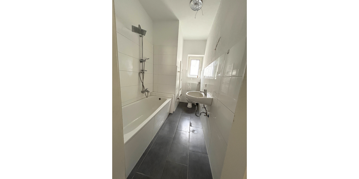 Etagenwohnung Gelsenkirchen Gelsenkirchen-Mitte - 2 Zimmer, 84 m&sup2;, 550&euro; | Angebot:26786287