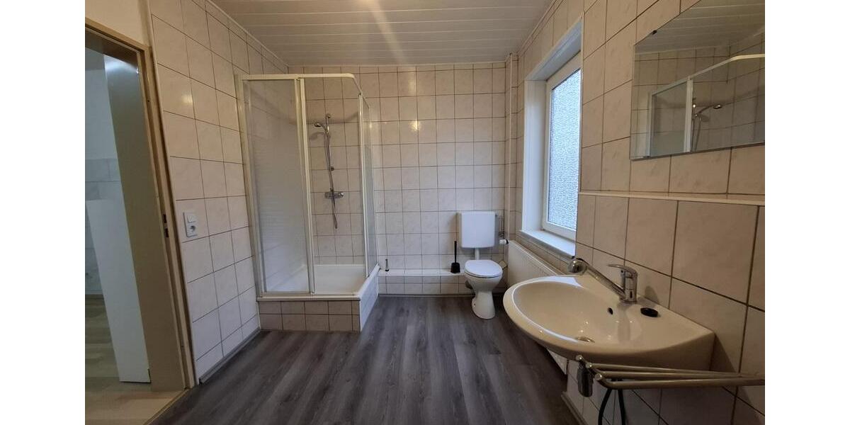 Dachgeschoßwohnung Wolfenbüttel Adersheim - 2 Zimmer, 48 m&sup2;, 453&euro; | Angebot:24345128