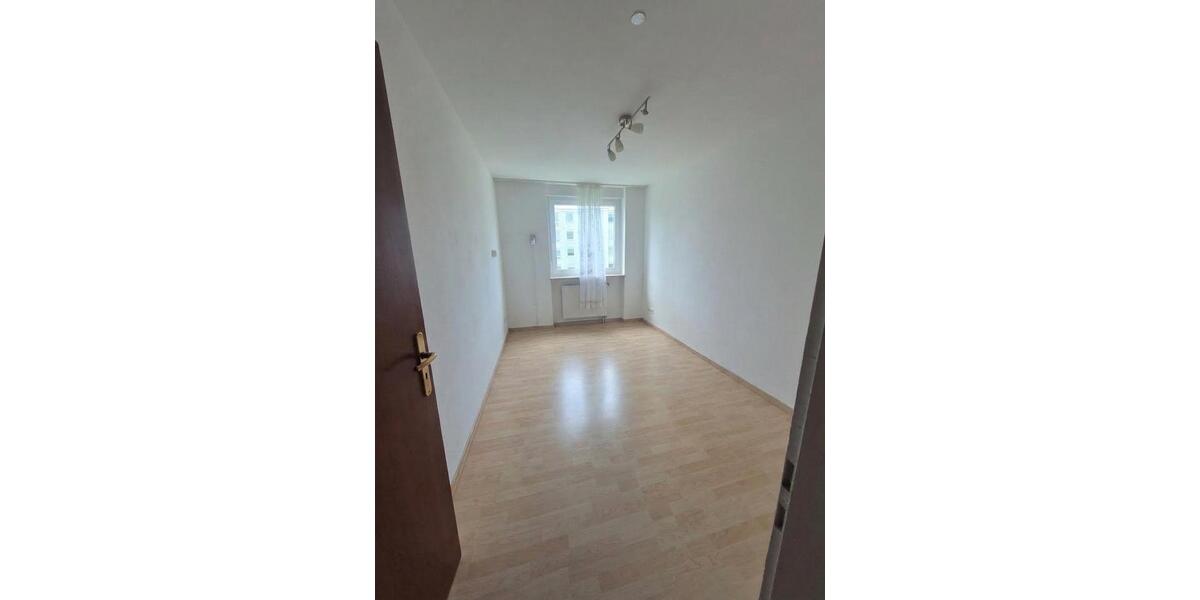 Hochparterre Wiesloch - 3 Zimmer, 77 m&sup2;, 920&euro; | Angebot:26663435