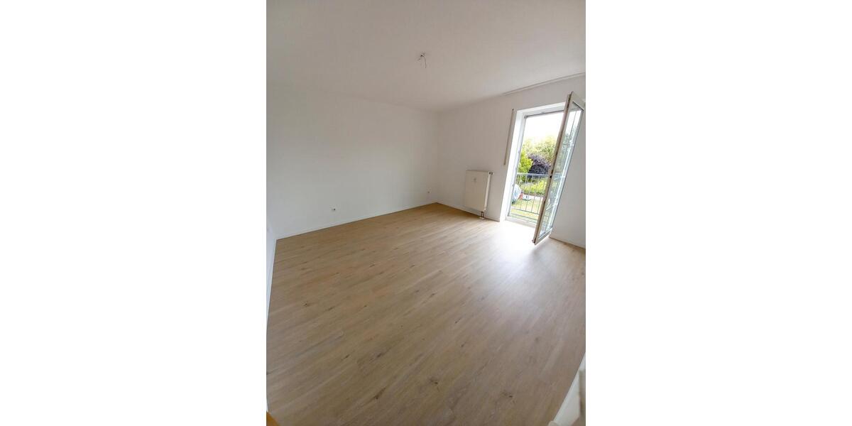 Hochparterre Pirk - 3 Zimmer, 85 m&sup2;, 850&euro; | Angebot:26565053