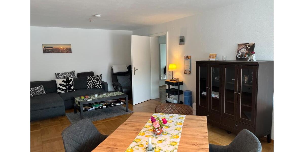 Hochparterre Neidlingen - 4 Zimmer, 1.100&euro; | Angebot:22168624