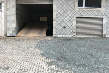 Halle Lager Werkstatt Garage zimmer