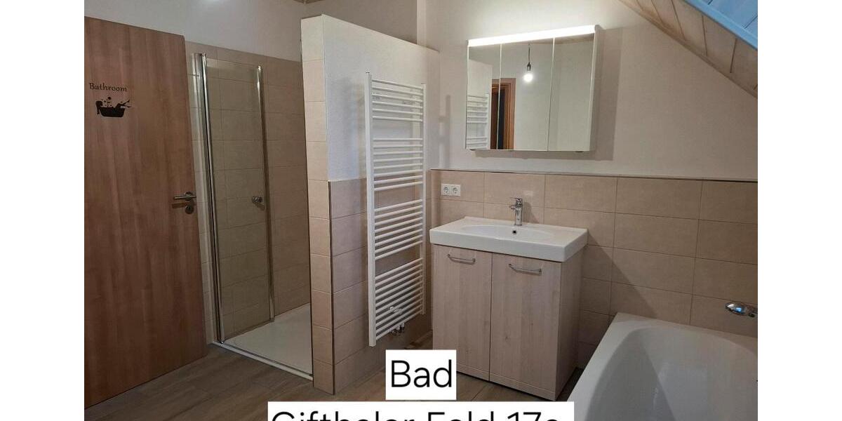 Doppelhaushälfte Wurmsham - 6 Zimmer, 140 m&sup2;, 1.600&euro; | Angebot:25994825