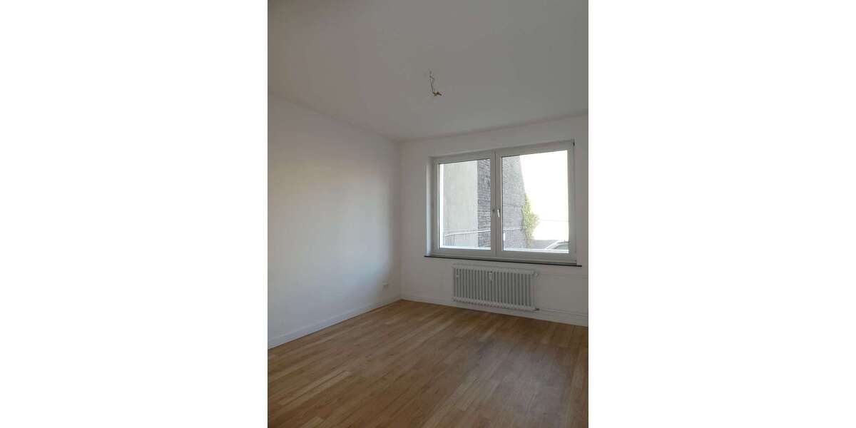 Etagenwohnung Dortmund Innenstadt West - 4 Zimmer, 86 m&sup2;, 870&euro; | Angebot:26960476