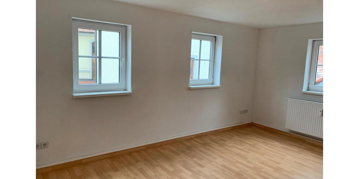 Etagenwohnung Schirgiswalde-Kirschau Kirschau - 2 Zimmer, 71 m&sup2;, 450&euro; | Angebot:26533431