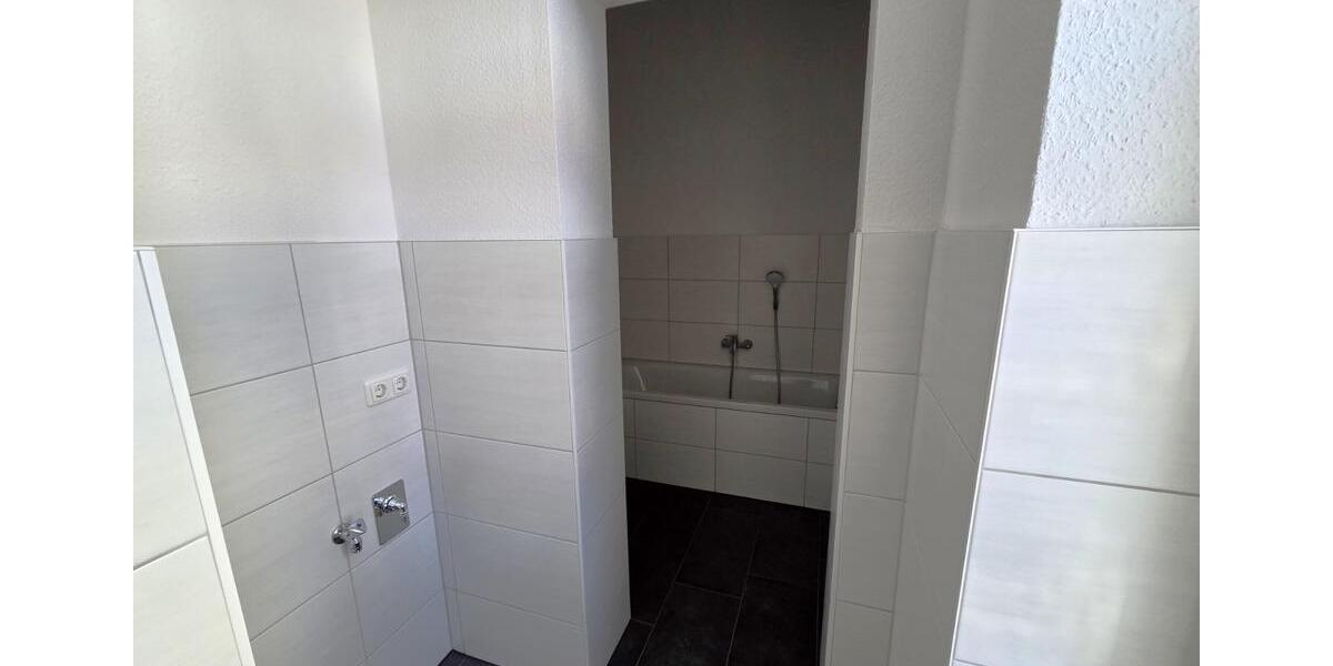 Etagenwohnung Zella-Mehlis Mehlis - 2 Zimmer, 75 m&sup2;, 563&euro; | Angebot:24626389