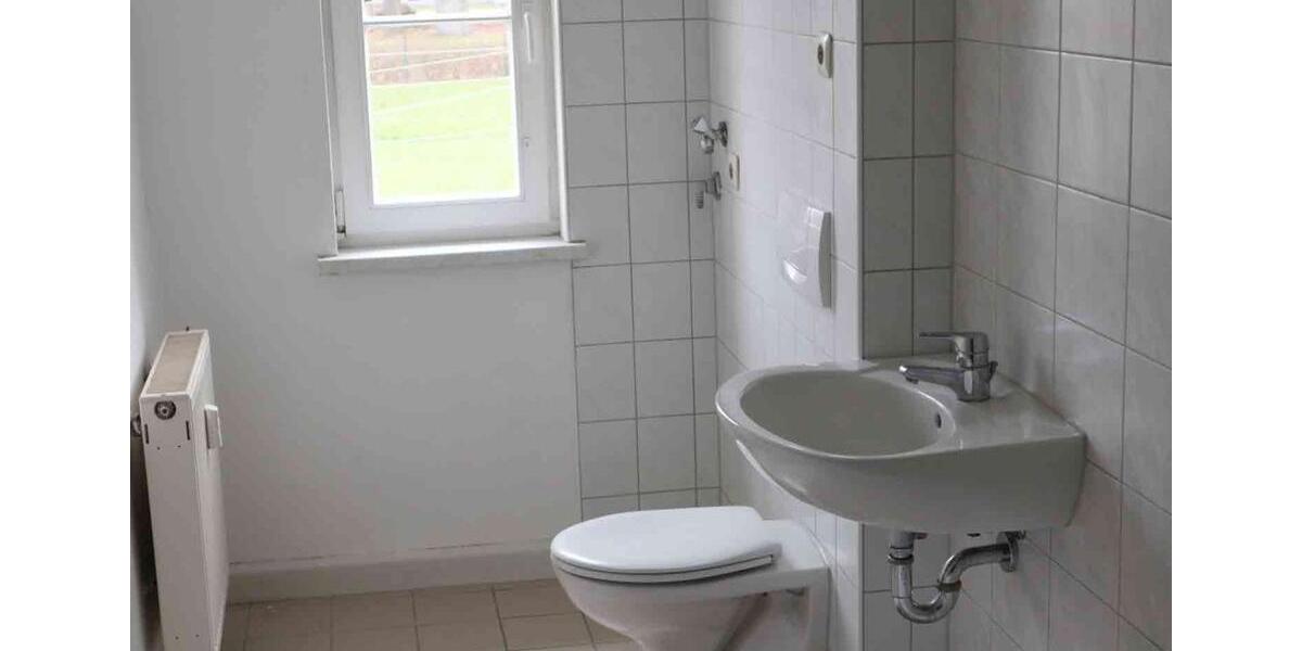 Etagenwohnung Schirgiswalde-Kirschau Kirschau - 3 Zimmer, 61 m&sup2;, 365&euro; | Angebot:24738062