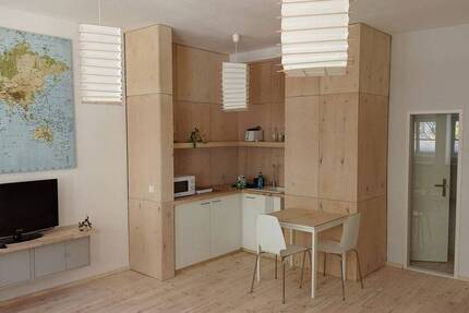 Möbliertes Studioapartment in zentraler Lage