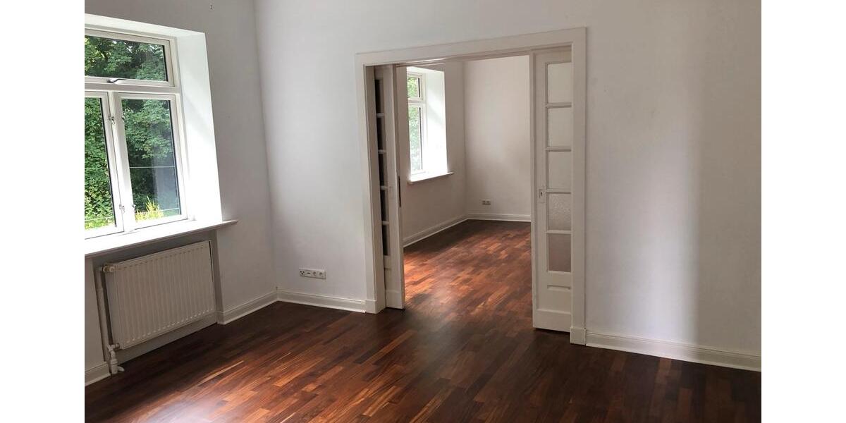 Hochparterre Freiburg (Elbe) - 5 Zimmer, 109 m&sup2;, 850&euro; | Angebot:24527710