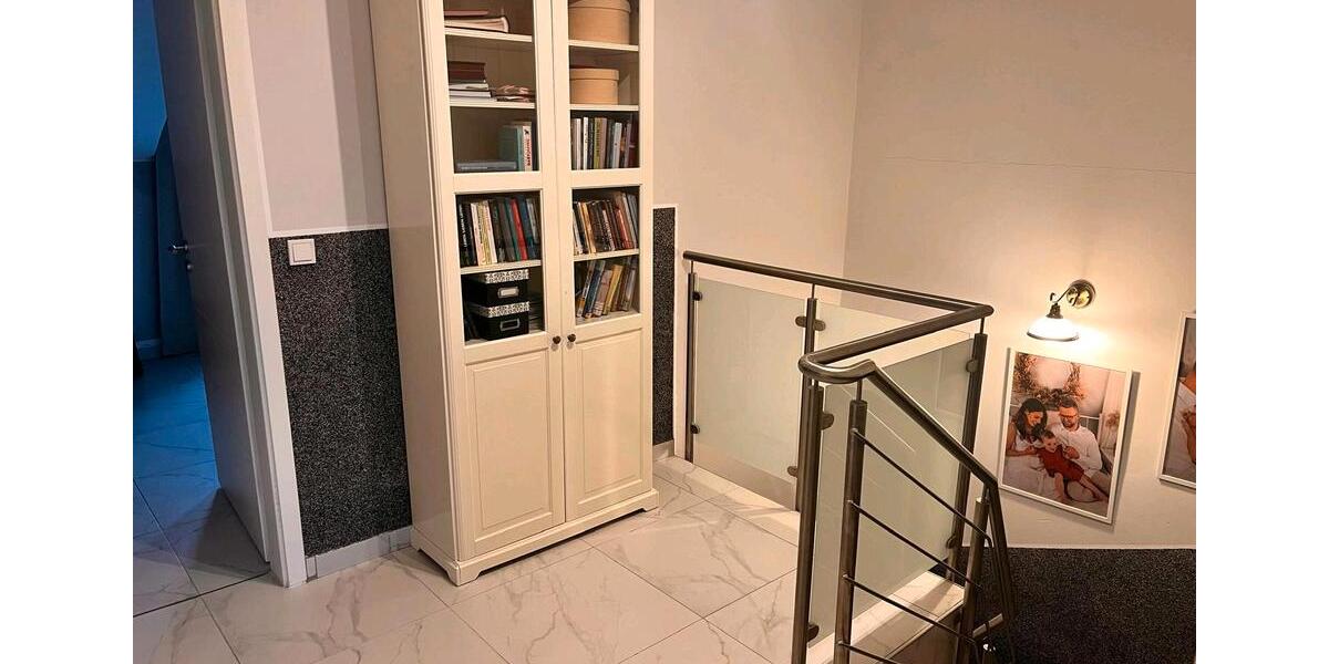 Reihenhaus Lehrte - 6 Zimmer, 200 m&sup2;, 1.500&euro; | Angebot:26051396