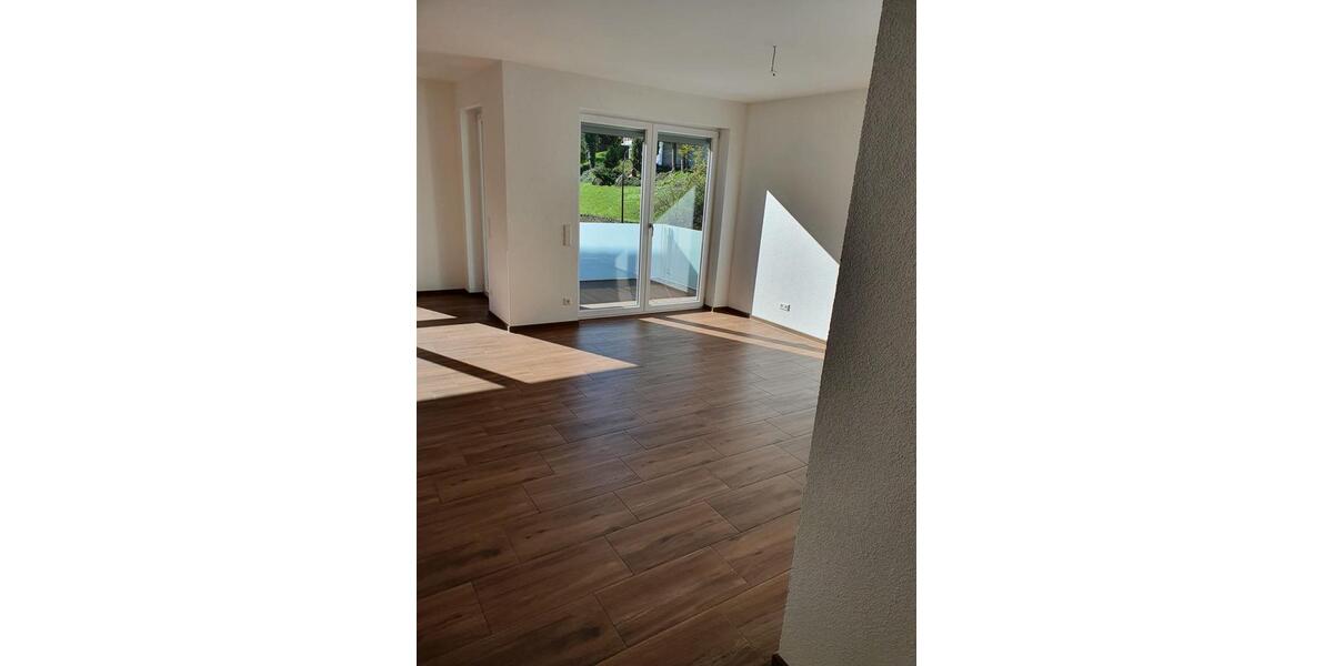 Etagenwohnung Ravenstein - 3 Zimmer, 90 m&sup2;, 900&euro; | Angebot:24828137
