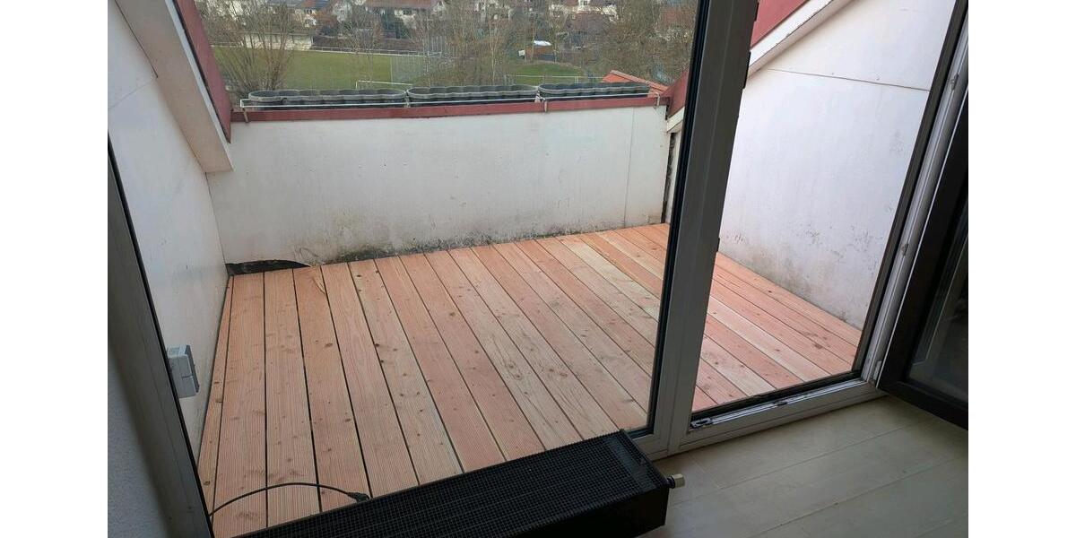 Dachgeschoßwohnung Lauchheim - 3 Zimmer, 76 m&sup2;, 620&euro; | Angebot:25350375