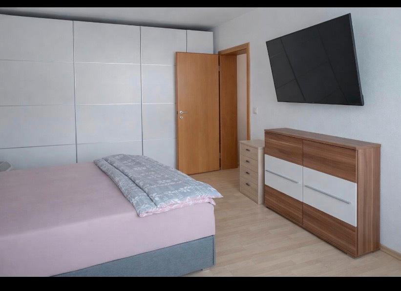 Etagenwohnung Deggendorf - 3 Zimmer, 75 m&sup2;, 890&euro; | Angebot:26528753