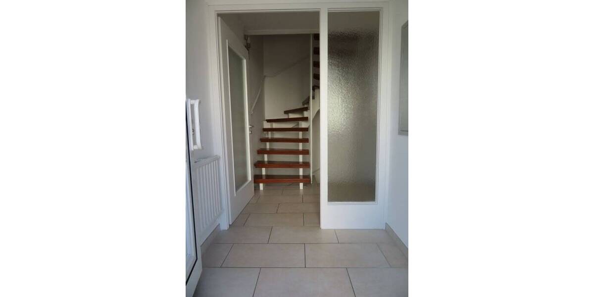 Nur 5 Gehminuten zum Bahnhof - Schönes Reiheneckhaus in ruhiger Lage 5 zimmer