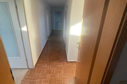 Wohnung Stendal - 3 Zimmer, 69 m&sup2;, 550&euro; | Angebot:26067825