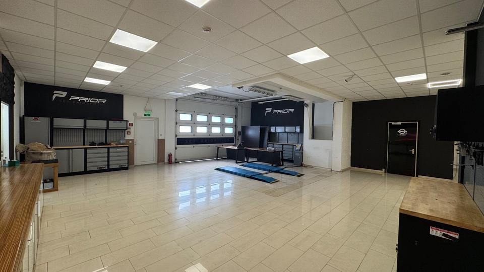 Gewerbeobjekt Kamp-Lintfort Lintfort - 3.690&euro; | Angebot:24385615