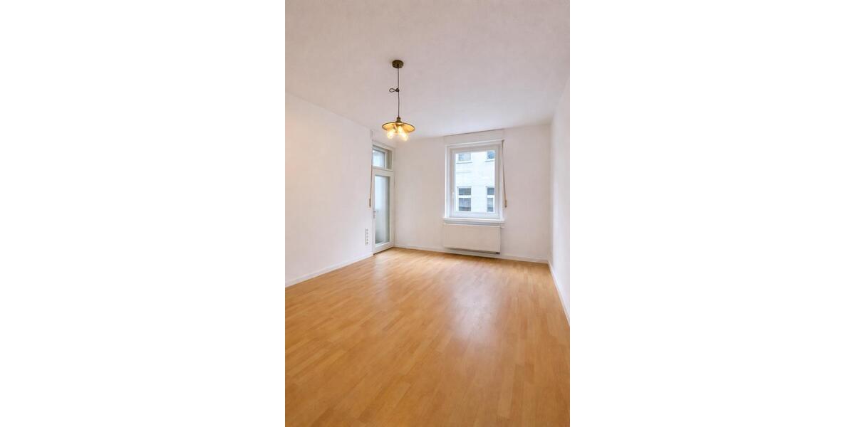Etagenwohnung Augsburg Innenstadt - 4 Zimmer, 89 m&sup2;, 1.600&euro; | Angebot:26041396