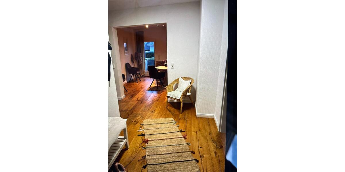 Wohnen auf Zeit Löningen - 7 Zimmer, 200 m&sup2;, 45&euro; | Angebot:25037432