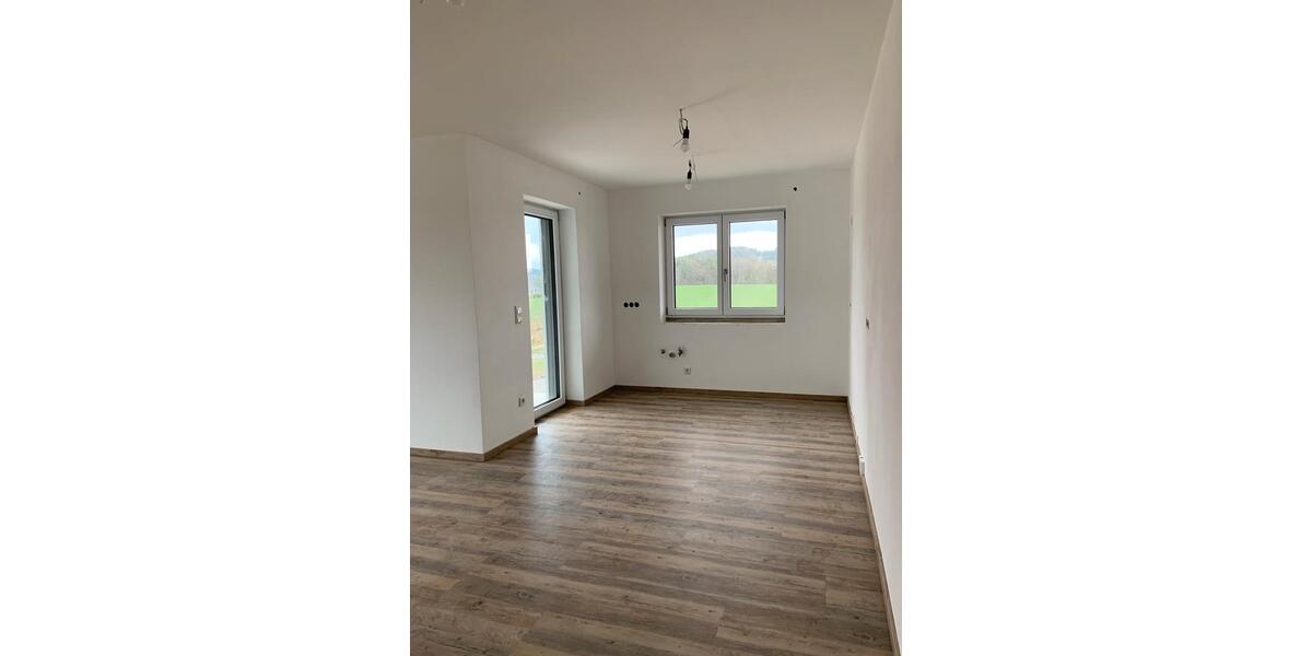 Erdgeschoßwohnung Neunburg vorm Wald - 3 Zimmer, 77 m&sup2;, 650&euro; | Angebot:26039850