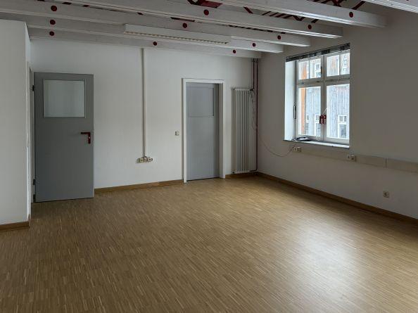 Gewerbeobjekt Regensburg Galgenberg - 1.595&euro; | Angebot:17902969