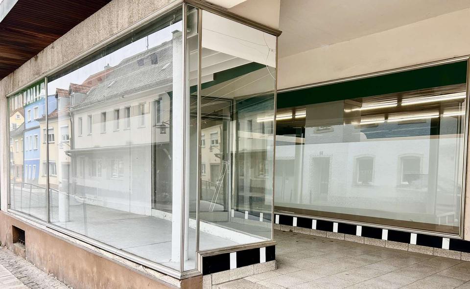 Gewerbeobjekt Windischeschenbach - 350&euro; | Angebot:25991406