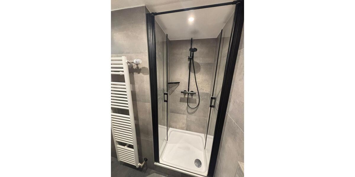 Dachgeschoßwohnung Sankt Ingbert - 2 Zimmer, 60 m&sup2;, 600&euro; | Angebot:24953980