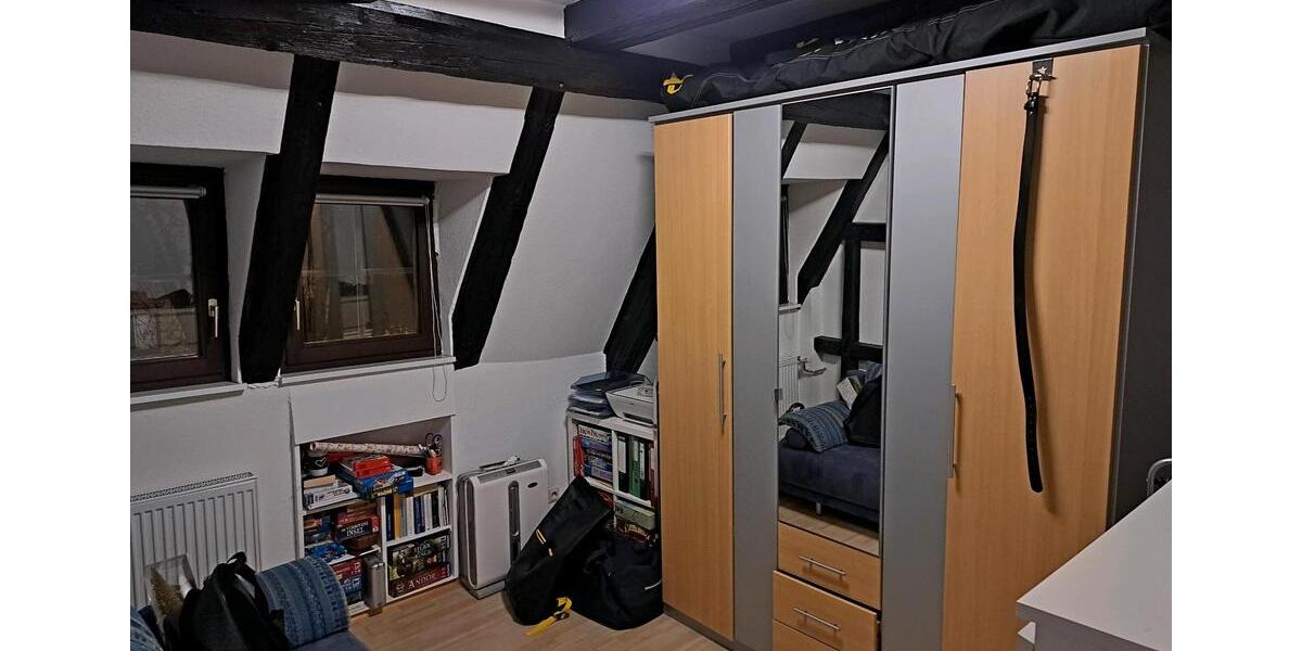 Dachgeschoßwohnung Mühlenbach - 2.5 Zimmer, 90 m&sup2;, 984&euro; | Angebot:25233048