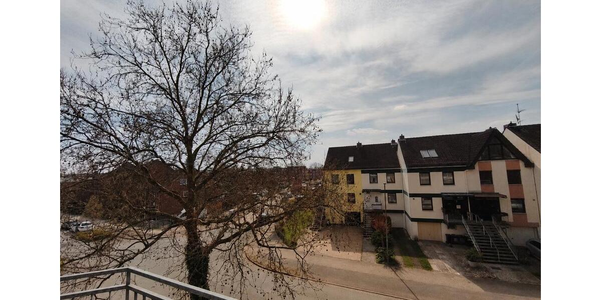 Dachgeschoßwohnung Buxtehude - 3 Zimmer, 69 m&sup2;, 825&euro; | Angebot:26629402
