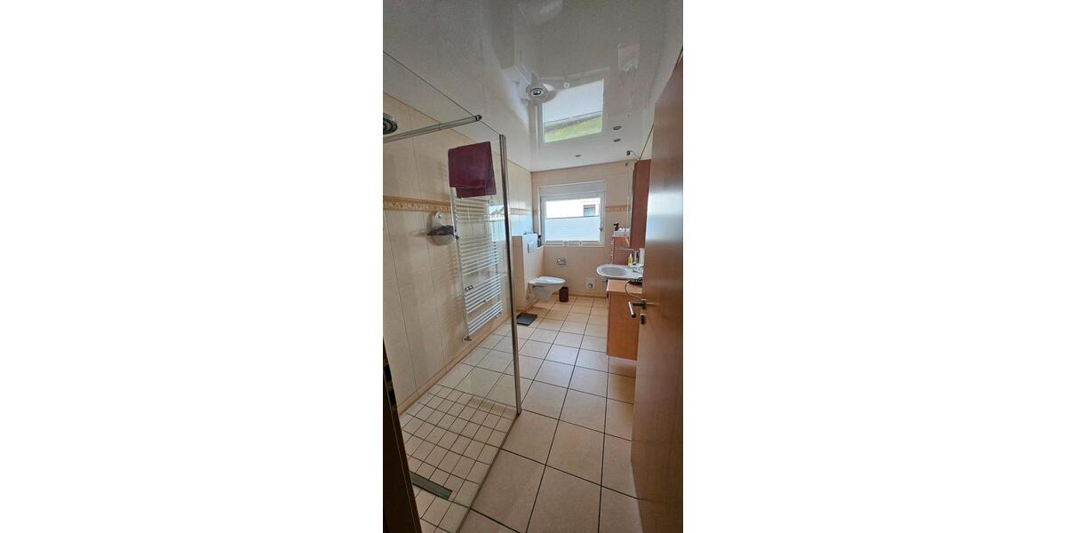 Helle 3 Zimmerwohnung mit Garten und Wintergarten | 144 m² 3 zimmer