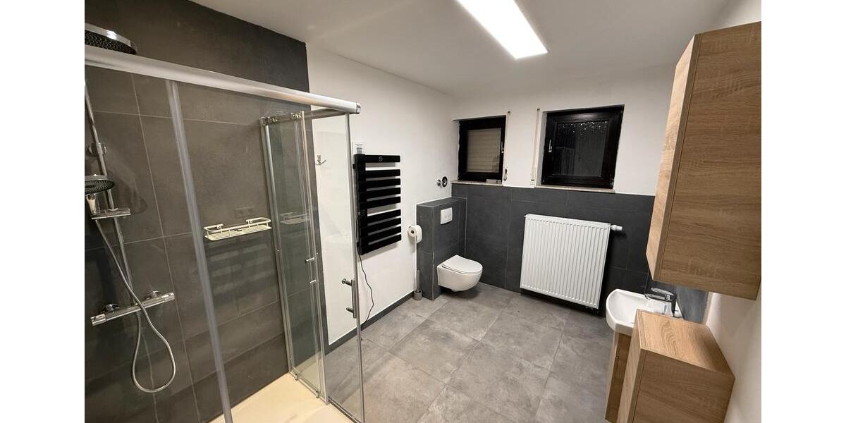 Erdgeschoßwohnung Queidersbach - 4 Zimmer, 107 m&sup2;, 1.200&euro; | Angebot:24748822