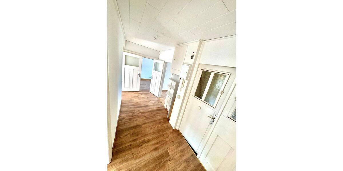 Etagenwohnung Aue - 2 Zimmer, 70 m&sup2;, 395&euro; | Angebot:26800585