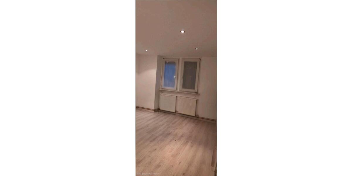 helle große Wohnung 5 zimmer