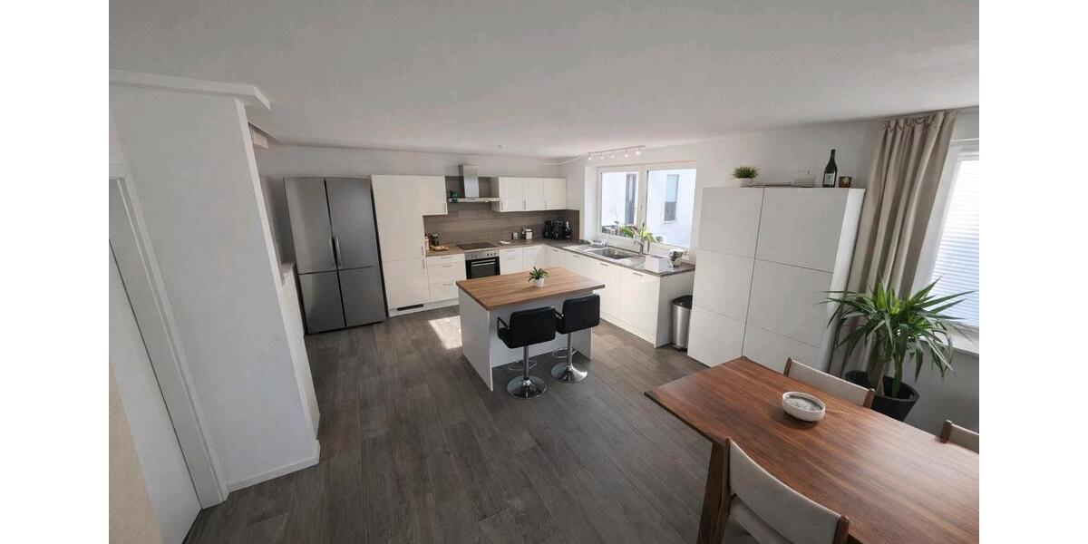 Einfamilienhaus Walldorf - 4.5 Zimmer, 183 m&sup2;, 2.250&euro; | Angebot:25445635