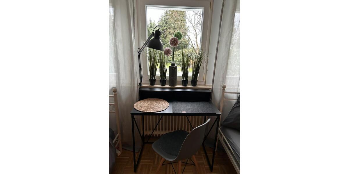 Wohnen auf Zeit Wermelskirchen - 3 Zimmer, 100 m&sup2;, 90&euro; | Angebot:19039093