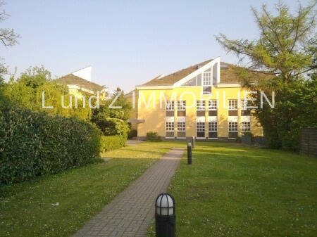 * ab 01.10.2025 Top Single-Wohnung auch für Studenten * 1 Zimmer mit Blick ins Grüne..